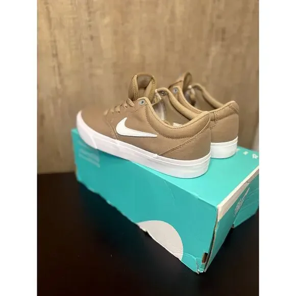 NEW SZ 8m/9.5w - Nike Mens Sb Charge Sneaker, Tan/Wht - Picture 2 of 5